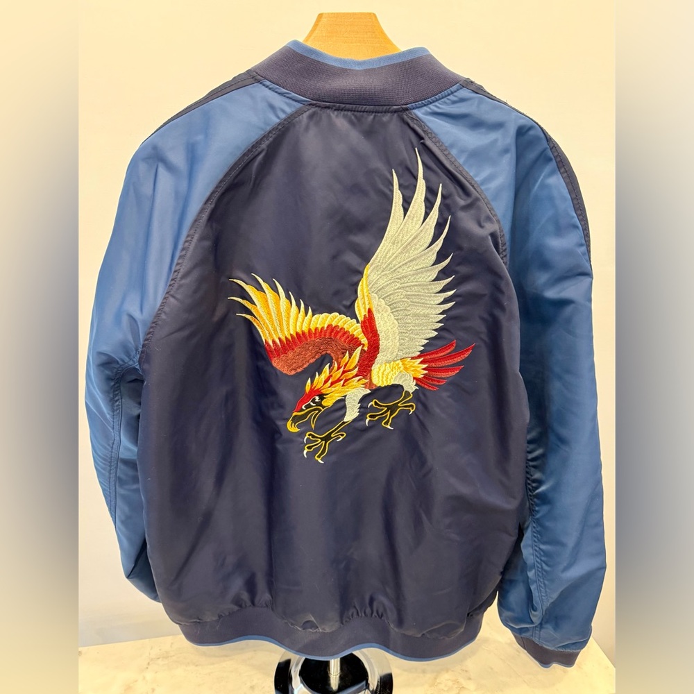 Gap embroidered eagle jacket size XL